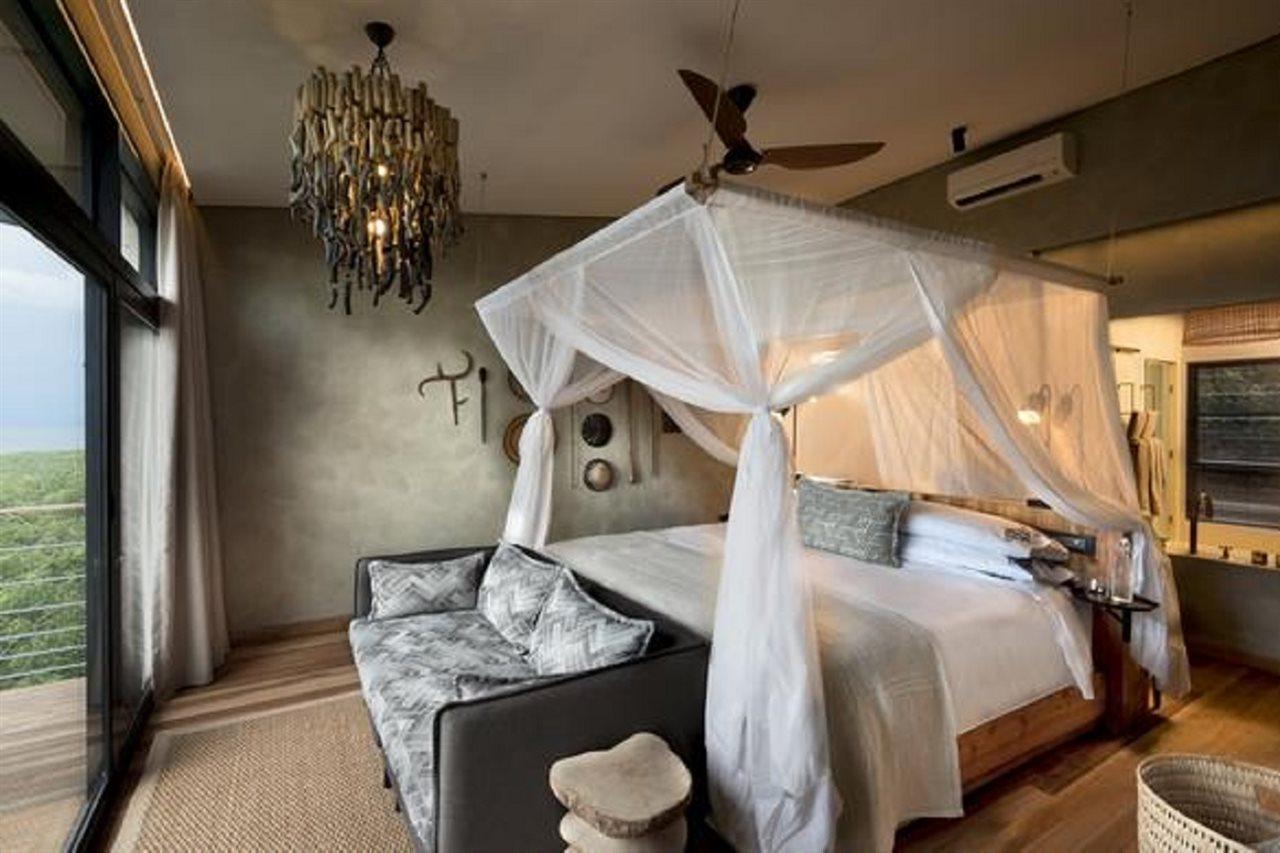 Bumi Hills Safari Lodge Eksteriør billede