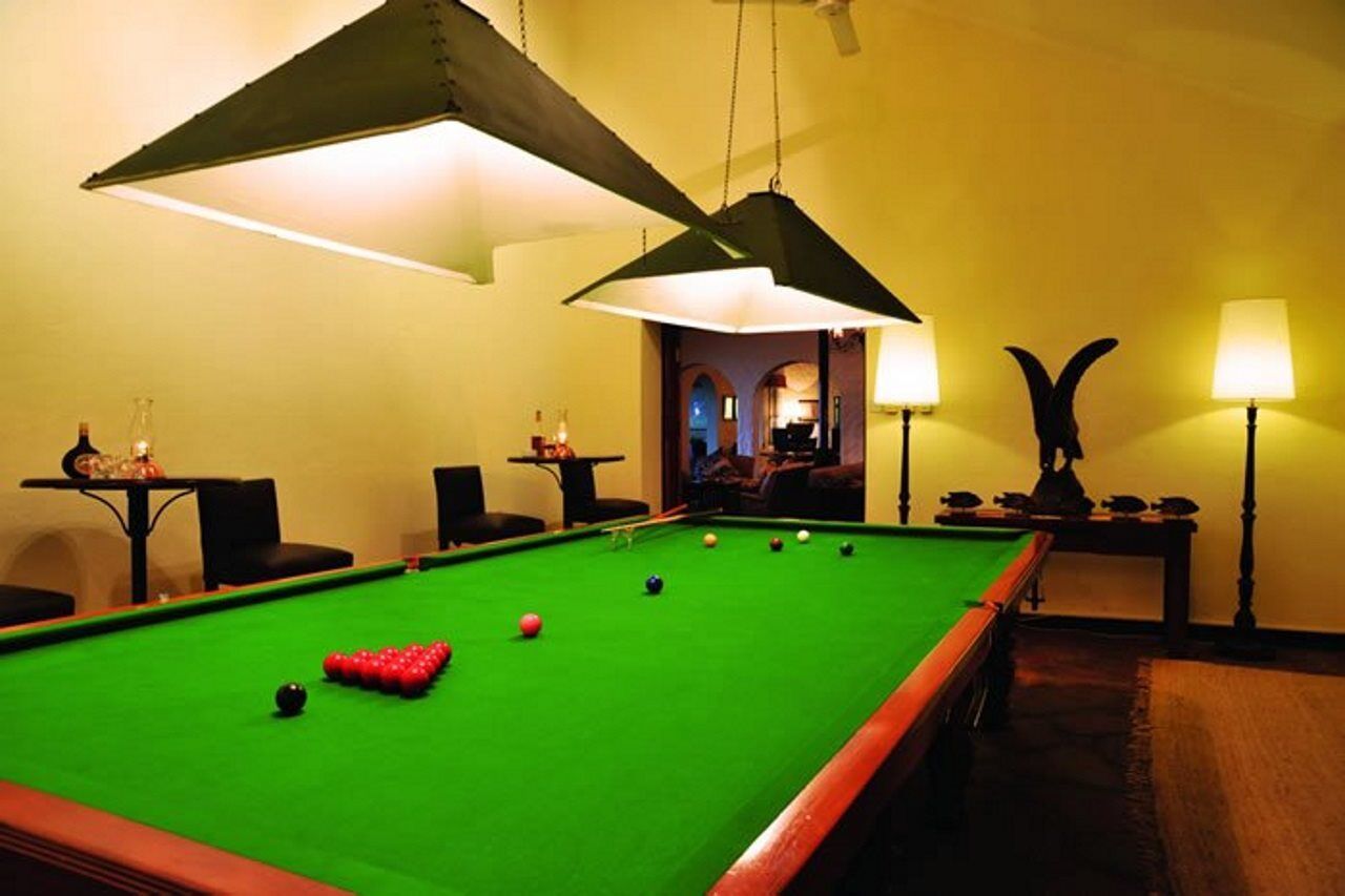 Bumi Hills Safari Lodge Eksteriør billede